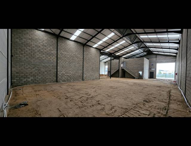 1,262M² WAREHOUSE TO LET IN RIVERGATE